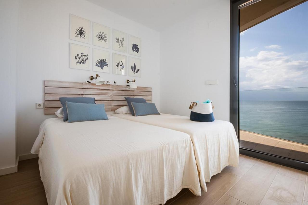 Modern Sea Front Sea Water Apartment Alicante Bagian luar foto